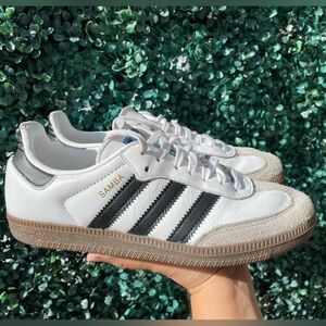Adidas Samba Leather White & Black Stripes Size 3.5Y